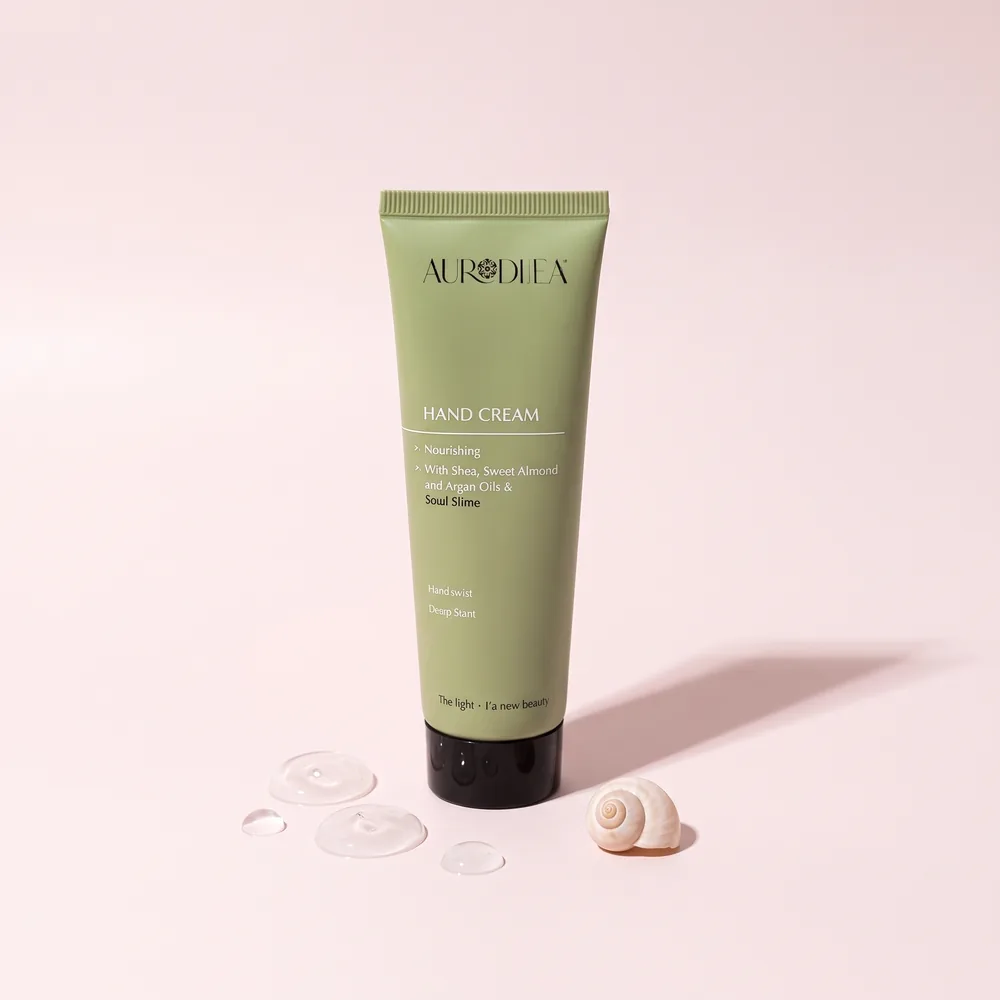 Aurodhea Handcreme mit Sheabutter, Süßmandelöl, Arganöl & Schneckenschleim